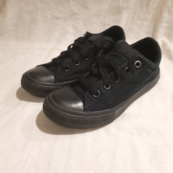 Converse Chuck Taylor All Star Kids Street Slip Sneaker, black monochrome size 2 - Picture 2 of 6
